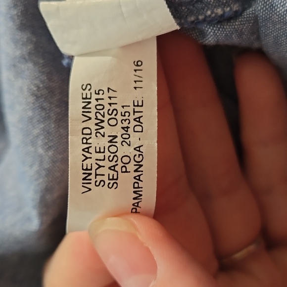 Vineyard Vines Top - Picture 3 of 5